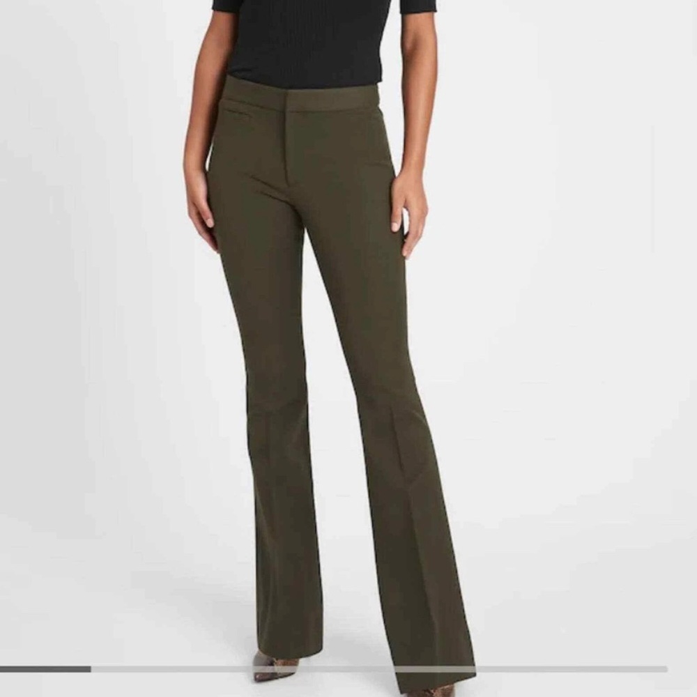 Banana Republic High Rise Flare Sloan Pants Find Your Adventure Green Size 0
